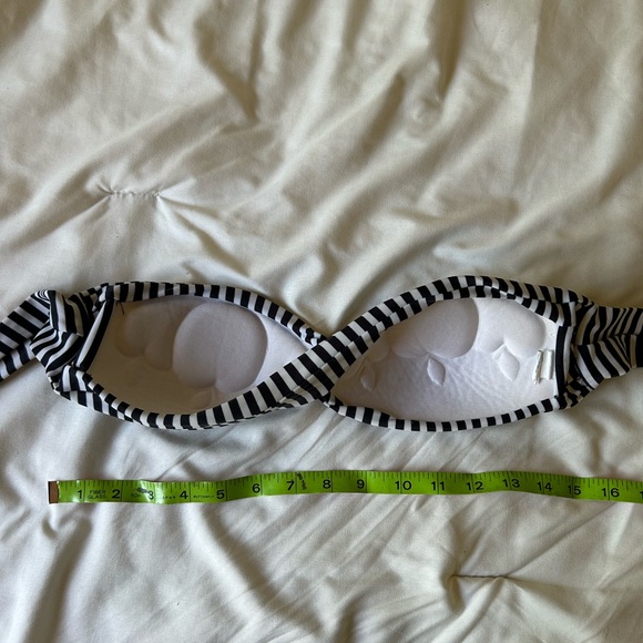 Striped black and white two piece bathing suit bikini - Picture 6 of 7